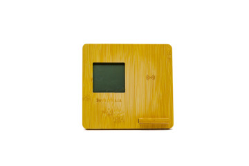 Stolové hodiny a držiak na mobil - Gravírovanie;Stolní hodiny a držák na mobil - Gravírování