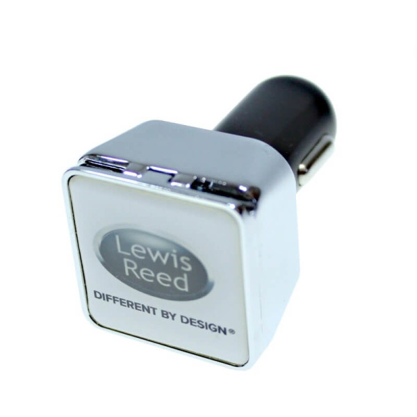 DUALER AUSKLAPPBARER KFZ-USB-ADAPTER IN LUXUSAUSFÜHRUNG (2,1 A + 1 A)