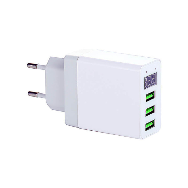 3.1 A ADAPTER MIT 3 USB ANSCHLÜSSEN UND LED-DISPLAY