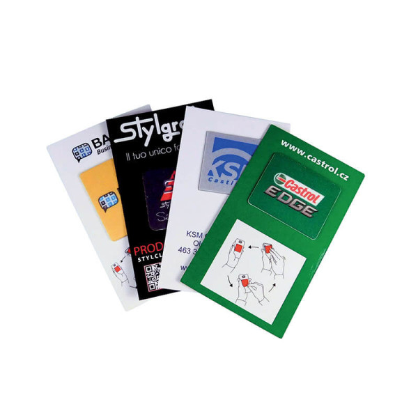 SELBSTKLEBEREINIGER FÜR DEN DISPLAY - 30 × 38 mm