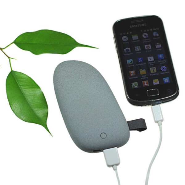 POWER BANK MIT STEINGEHÄUSE (MOBILES LADEGERÄT) 4400/5600 mAh