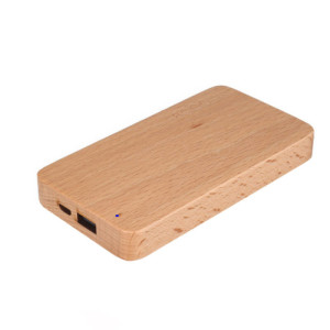 POWER BANK MIT HOLZGEHÄUSE, 8000 mAh - Reklamnepredmety