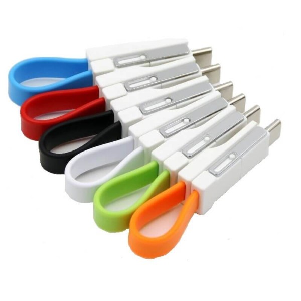 DATEN- UND LADEKABEL 3 IN 1 - ANHÄNGER