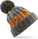Gestrickte Mütze mit Korkenzieherbommel