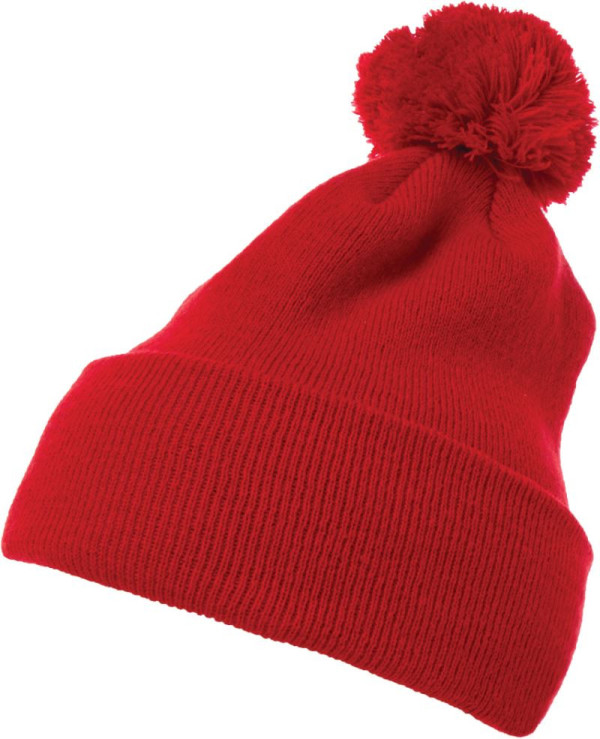 Strickmütze mit Bommel