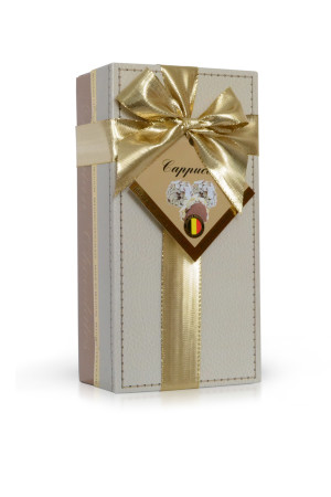 Milchtrüffel mit weißen Schokoladenraspeln (weiße Lederbox mit Schleife) 250 g - Reklamnepredmety