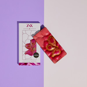 CHOCOLOR NOUGAT – Dunkle Schokolade gefüllt mit Nougat - Reklamnepredmety