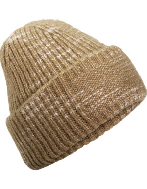 Chunky Knitted Patch Beanie - Reklamnepredmety