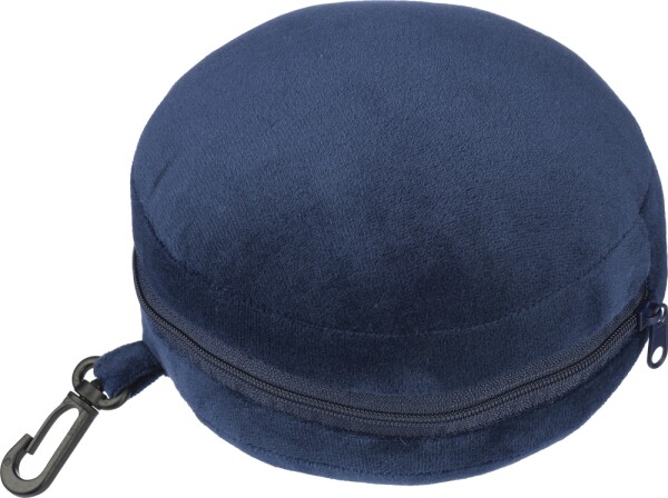 Polytester travel pillow