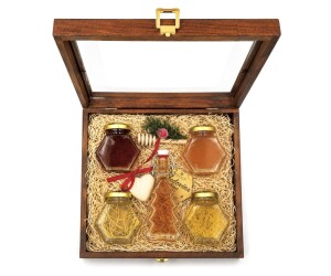 Geschenkset – 4 Honig-Sechsecktörtchen und ein Met-Baum mit Herz in einer hochwertigen Holzbox mit Sichtfenster - Reklamnepredmety