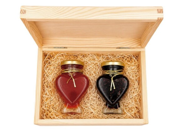 Geschenkset – 2 HEARTS Honig und kandierte Cranberries in einer Holzbox