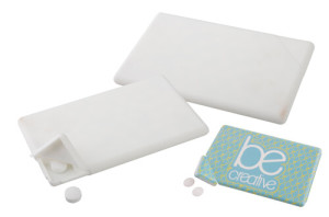 Card Menthol-Bonbons in einer transparenten Karte