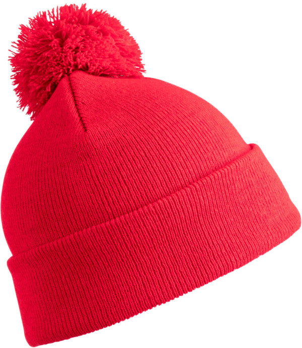 Strickmütze mit Pompon