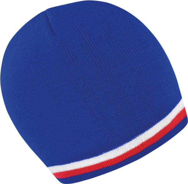 Strickmütze mit Kontraststreifen